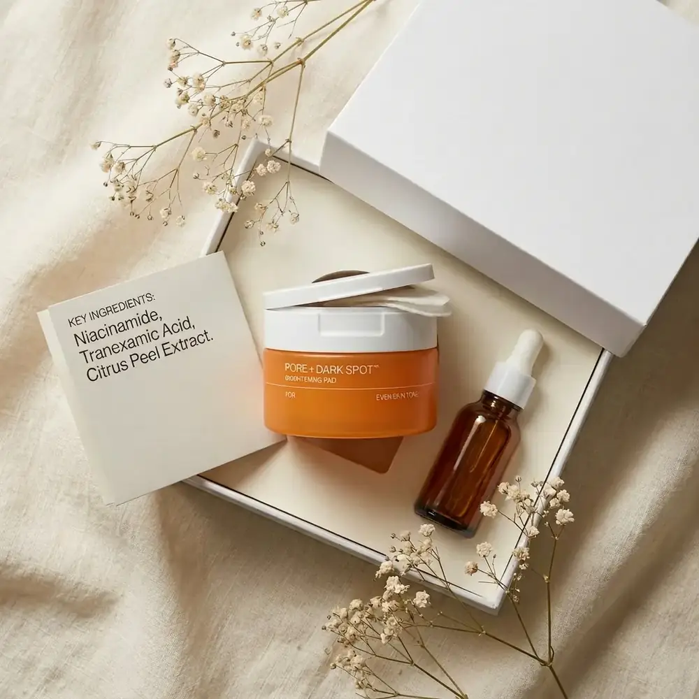 Hyaluronic Acid Brightening Pads Unboxing